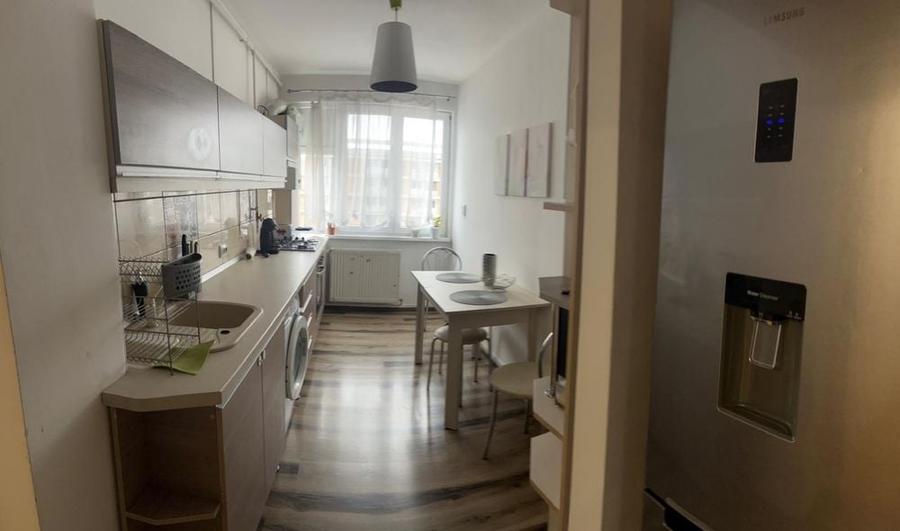 Apartament cu 2 camere decomandat în Tudor