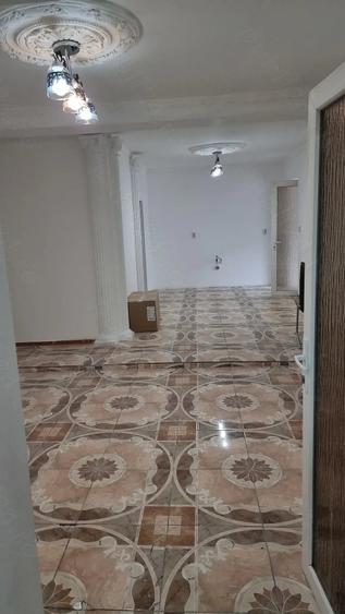 Casă cu Teren 650 Mp în Grabaț