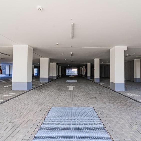 Spațiu comercial, de 84.400001525879 mp, în Complex Studențesc