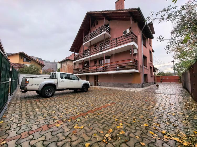 Birou, de 120 mp, în Central