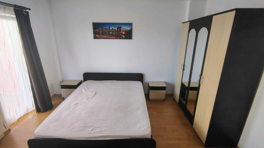 Apartament cu 2 camere decomandat în Ștrand