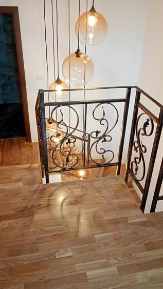 Casă cu 4 camere cu Teren 1144 Mp în Precista