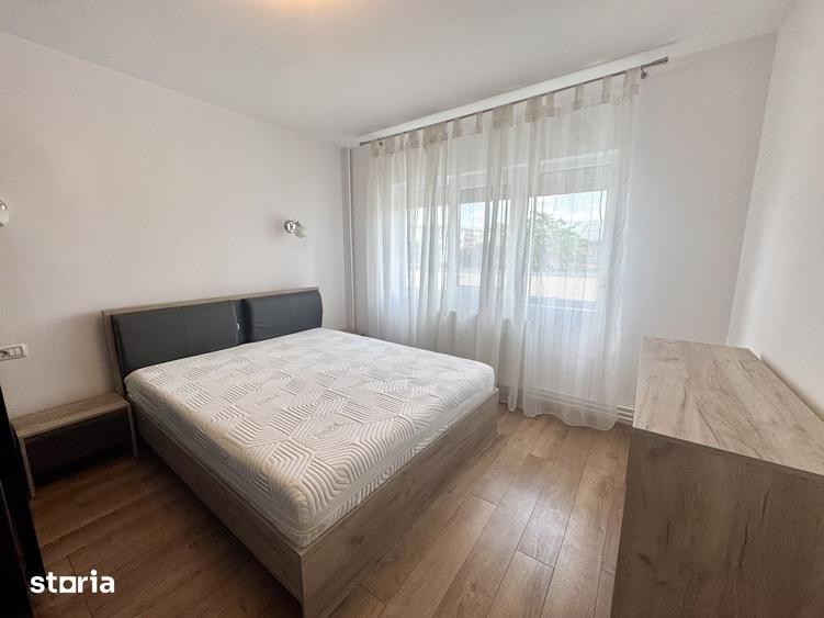 Inchiriez apartament 2 camere, Micalaca, Zona 300 - 3