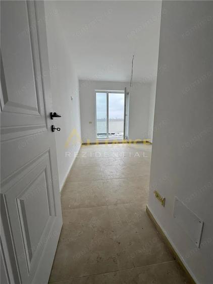 Apartament cu 2 camere decomandat în Metalurgiei
