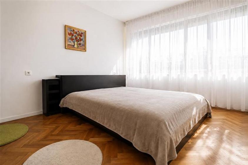 Apartament cu 2 camere decomandat, mobilat în Centrul Istoric