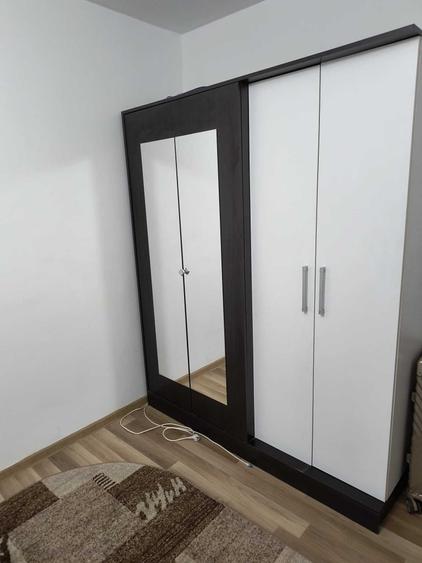Apartament cu 2 camere decomandat în Drumul Carului
