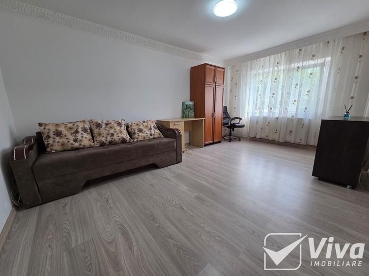 Apartament cu 2 camere decomandat în Nicolina