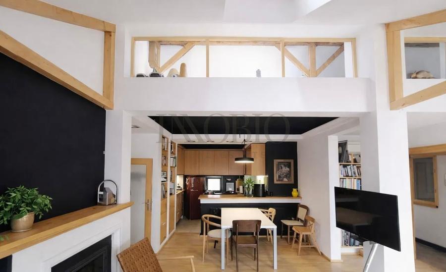 Apartament cu 6 camere semidecomandat, mobilat în Floreasca