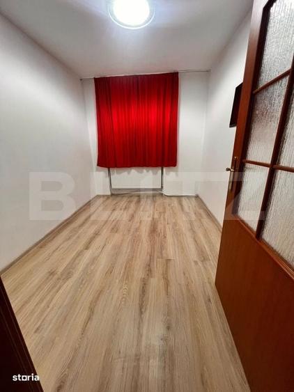Apartament cu 4 camere decomandat în Batiz