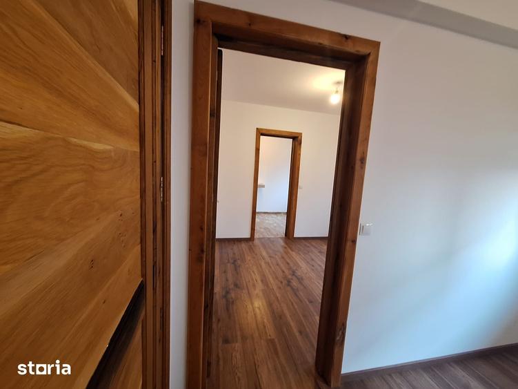 Casă cu 5 camere cu Teren 798 Mp în Apahida