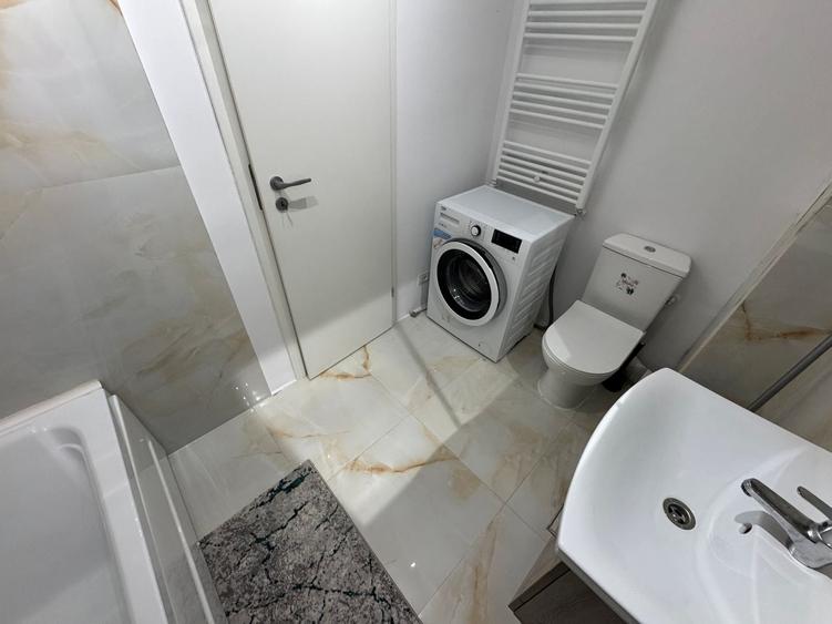 Apartament cu 2 camere decomandat, mobilat în Est
