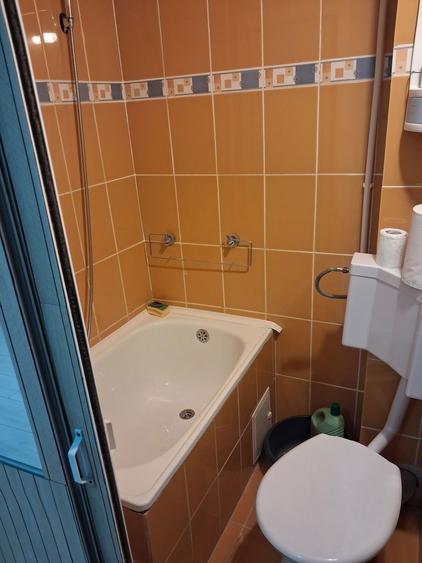 Garsonieră decomandată în Valu lui Traian