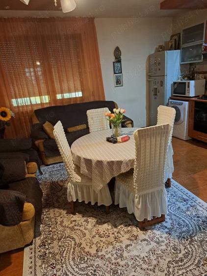 Casă cu 6 camere în Anda