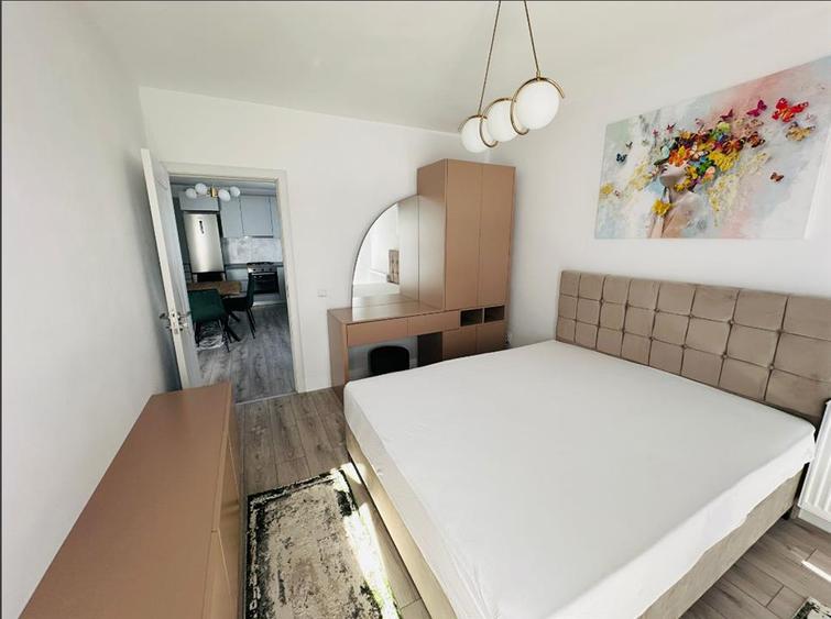 Apartament cu 3 camere decomandat, mobilat în Sânpetru