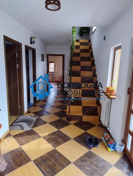 Casă individuală cu 4 camere cu Canalizare în Cataloi