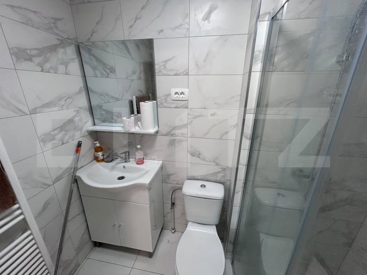 Casă individuală cu 3 camere cu Canalizare în Exterior Est