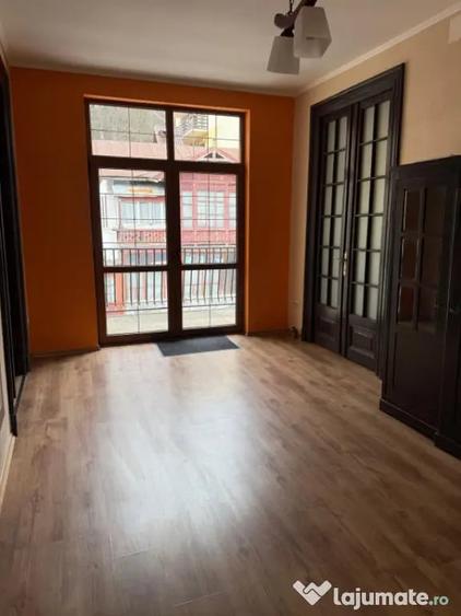Vila istorica in Sinaia, zona Pele? -500 mp, ideal invest - 14