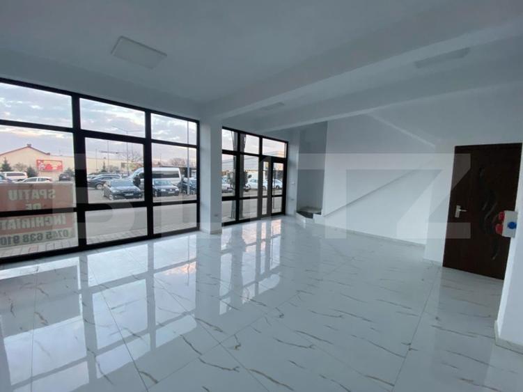 Spațiu comercial, de 120 mp, în Rădăuți