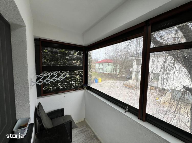 Apartament cu 3 camere, mobilat în 1 Mai