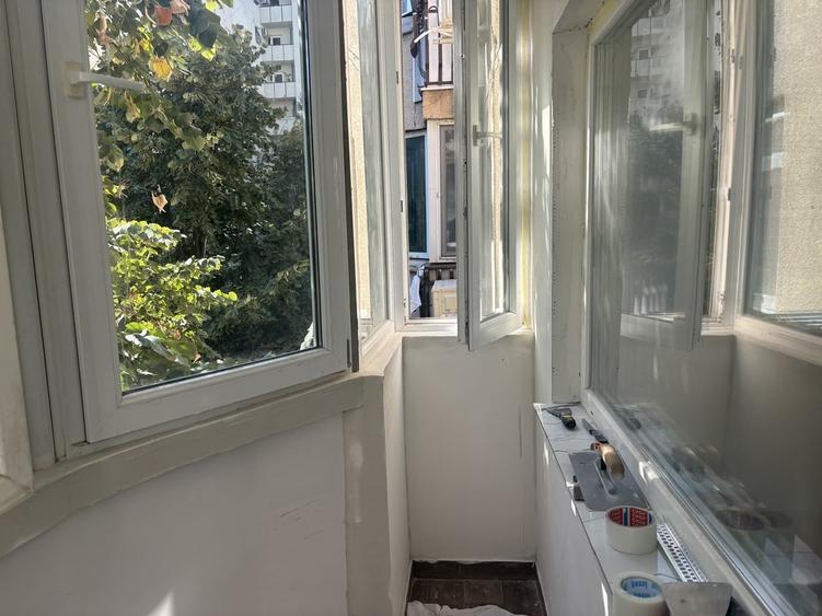 Garsonieră decomandată în Vitan
