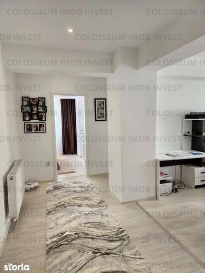 Apartament cu 4 camere decomandat în Tractorul