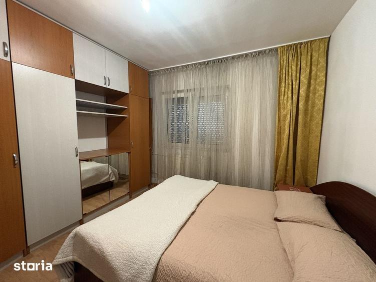 Apartament cu 3 camere decomandat în Nufărul