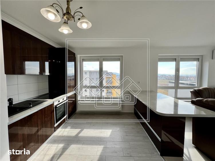 Apartament cu 3 camere în Șelimbăr