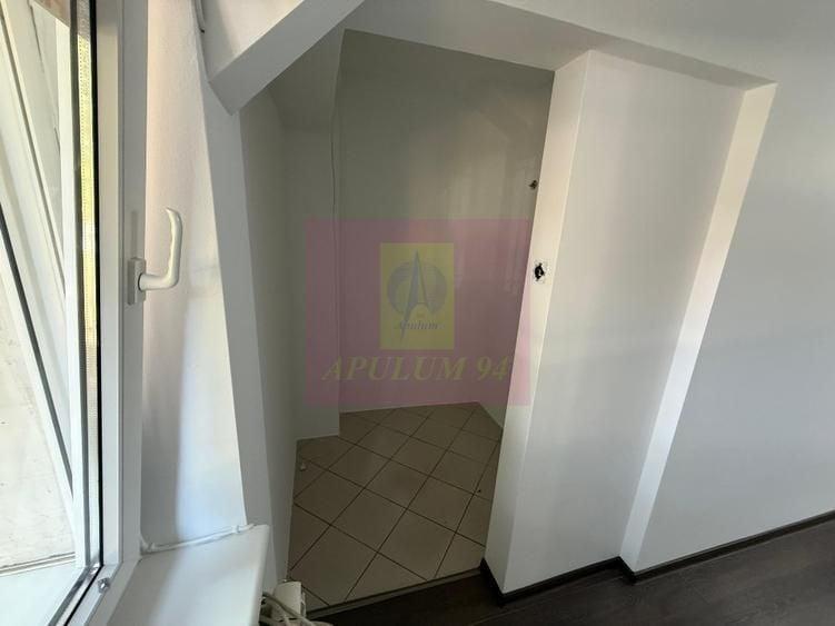 Apartament cu 3 camere decomandat în Dorobanți