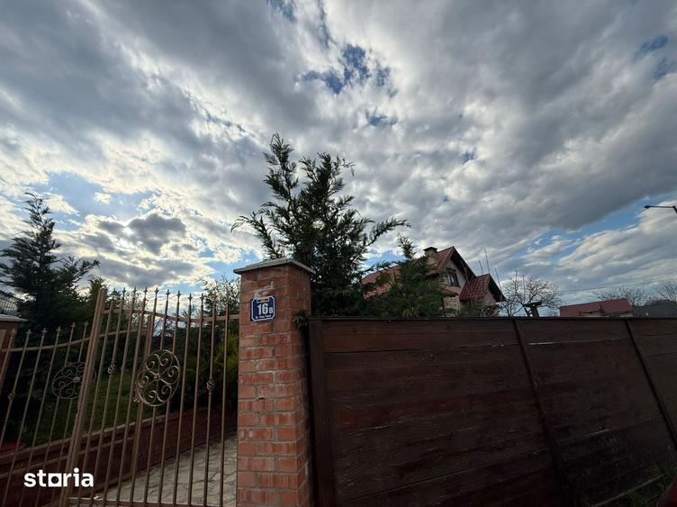 Casă cu 3 camere cu Teren 400 Mp în Vânători