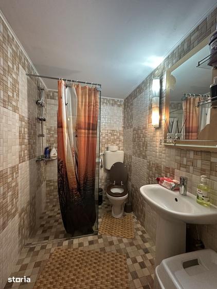 Casă cu 4 camere cu Teren 360 Mp în Blejoi