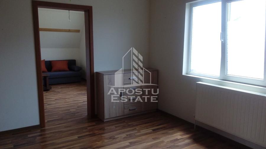 Apartament cu 2 camere semidecomandat în Lipovei