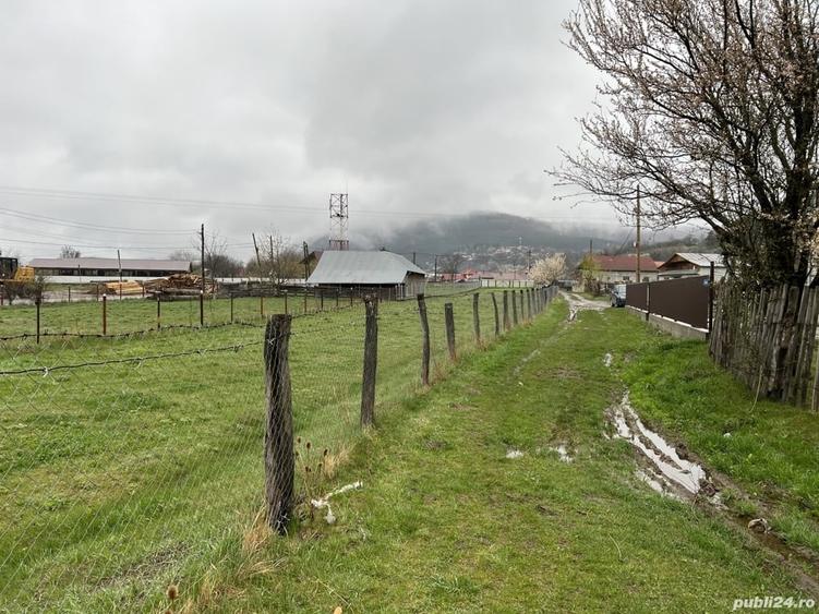 Teren de 3400 mp, în Tulnici