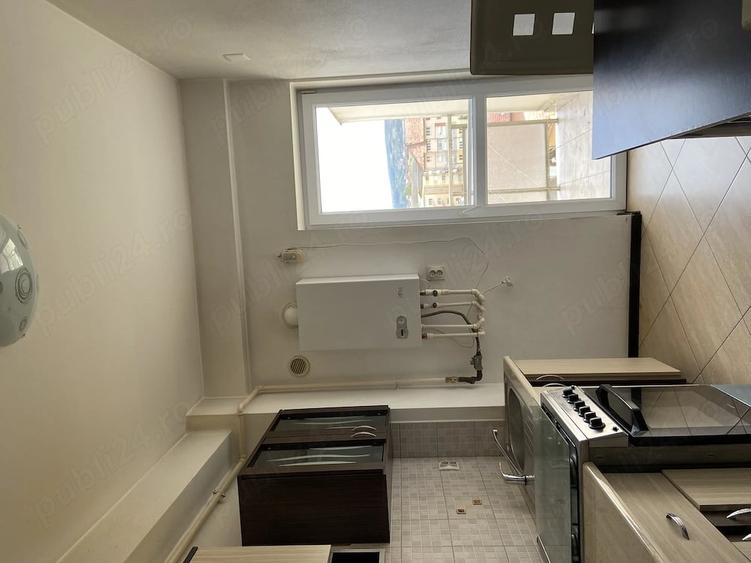 Apartament cu 2 camere decomandat în Exterior Vest