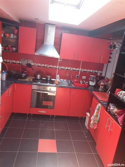 Casă cu 4 camere cu Teren 220 Mp în Bucureștii Noi
