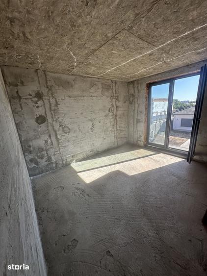 Casă cu Teren 600 Mp în Bujac