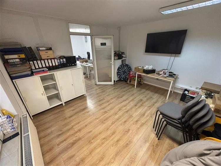 Birou, de 459 mp, în Ultracentral