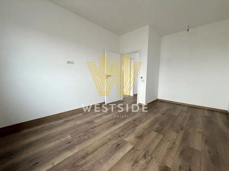 Apartament cu 4 camere decomandat în Moșnița Nouă