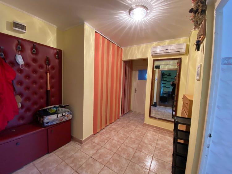 Inchiriere apartament 2 camere, Micro 21 - 3