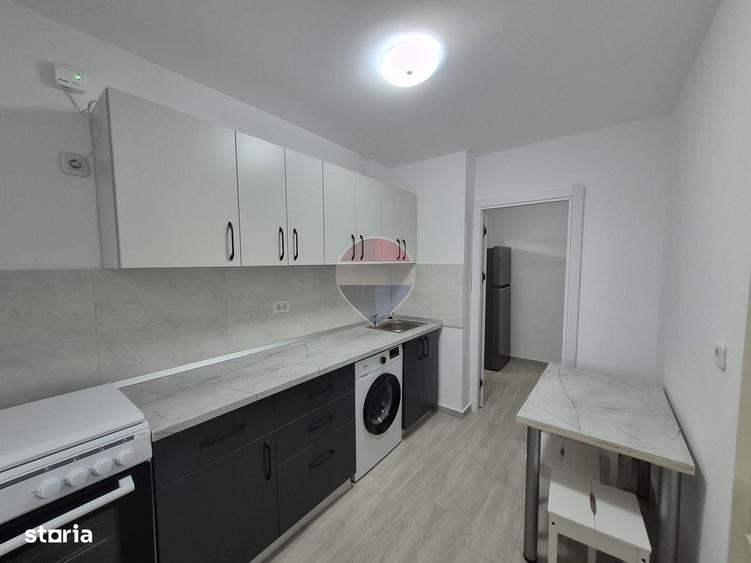 Apartament cu 3 camere semidecomandat în Sălaj
