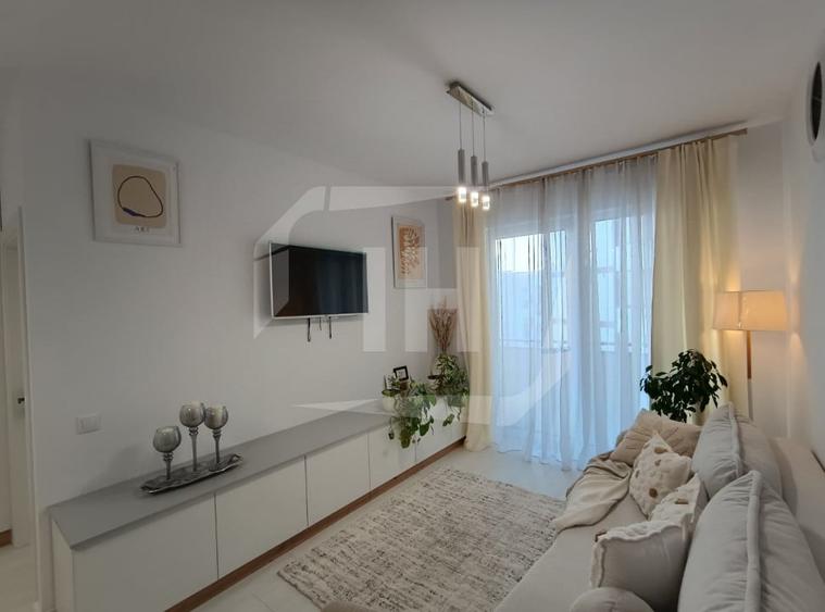 Apartament cu 2 camere semidecomandat, mobilat în Mărăști