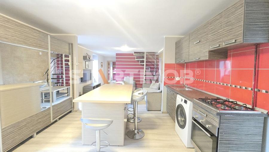 Apartament cu  trei camere la casa - 20