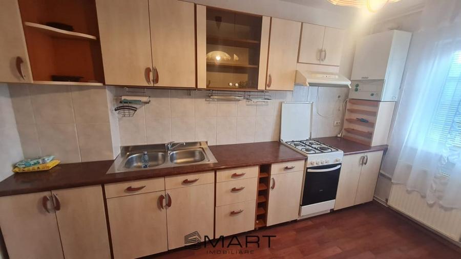 Apartament cu 3 camere decomandat în Ștrand