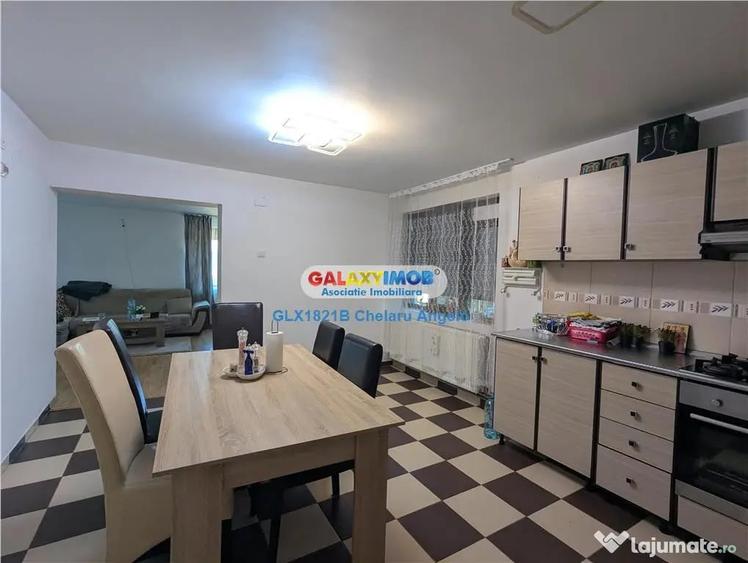 Casă cu 5 camere cu Teren 600 Mp în Adunații-Copăceni