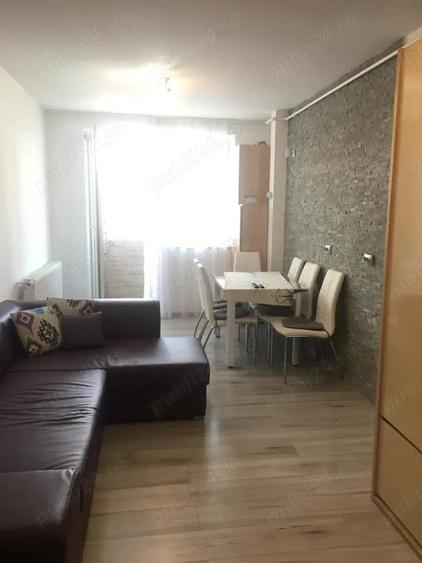 Apartament cu 2 camere semidecomandat în Florești