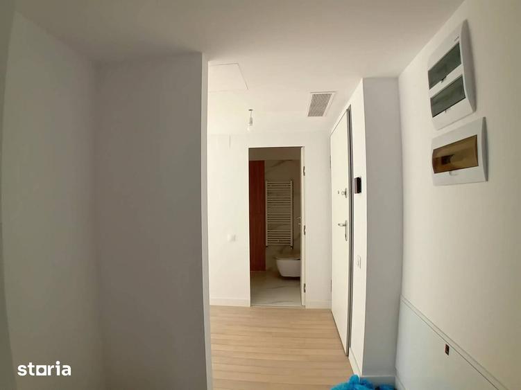 Apartament cu 3 camere în 13 Septembrie
