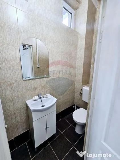 Spa?iu comercial de 40mp de inchiriat in zona 1 Mai - 7