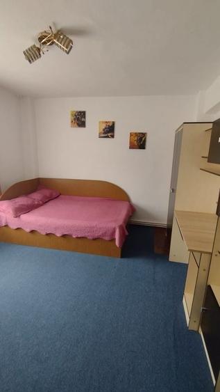 Apartament cu 3 camere în George Enescu