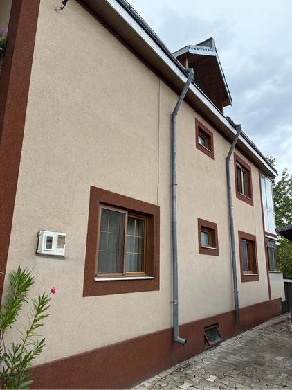 Casă cu 4 camere cu Teren 294 Mp în Exterior Vest
