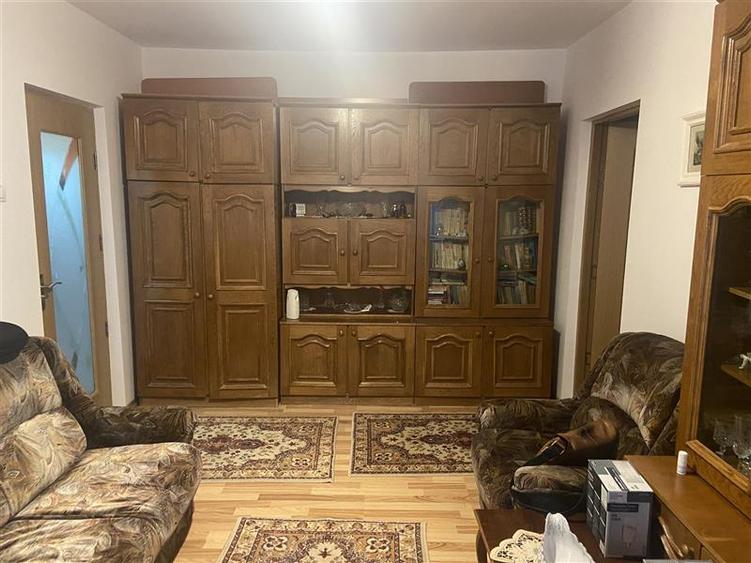 Apartament cu 2 camere nedecomandat, mobilat în Gară