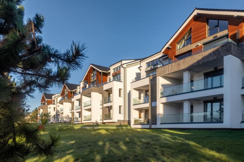 Apartament cu 2 camere semidecomandat în Aeroport